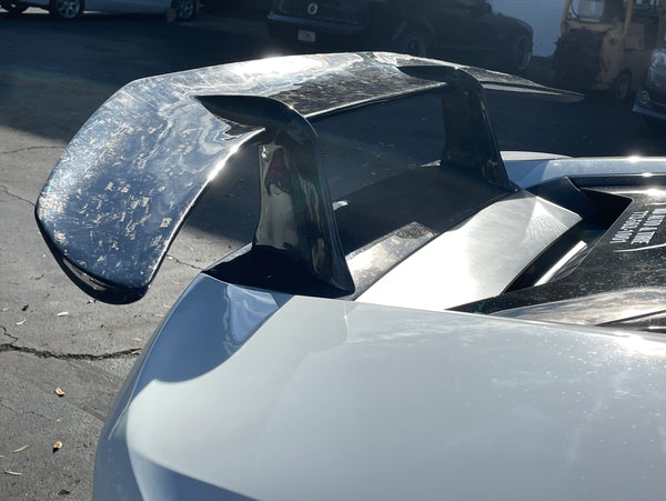 Lamborghini Huracan Two-Piece Carbon Fiber Wing 2015-2020