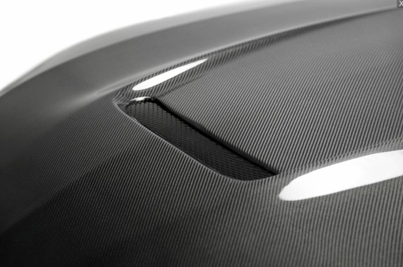 ANDERSON COMPOSITES DOUBLE SIDED TYPE-GR CARBON FIBER HOOD (2018-2021 MUSTANG)