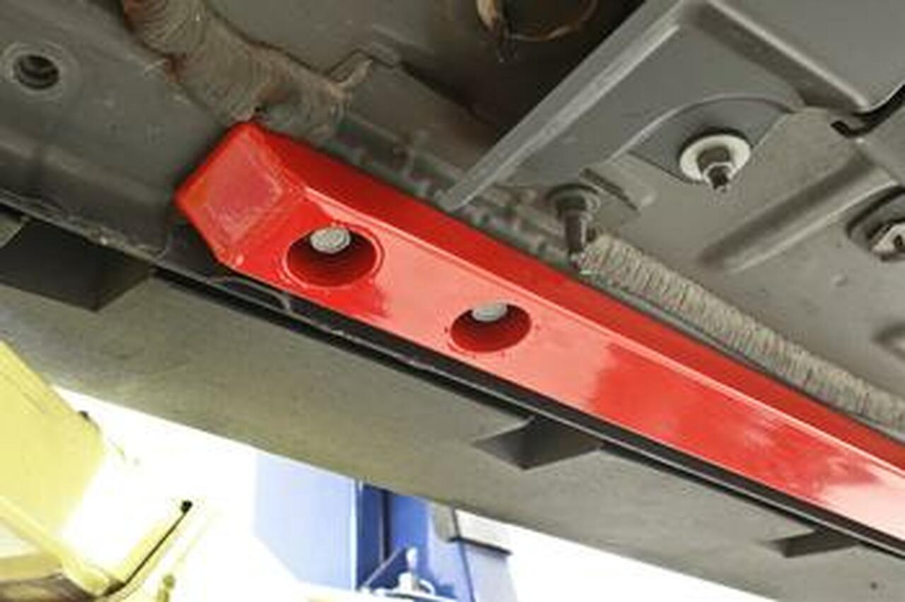 BMR CHASSIS JACKING RAIL SUPER LOW PROFILE BLACK (2015-2021 MUSTANG ...